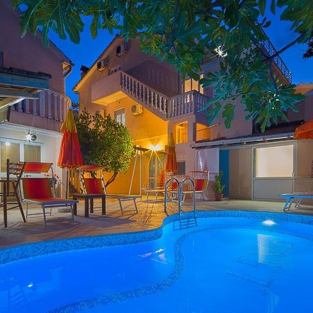 Apartmani Mihailovic Будва Екстер'єр фото