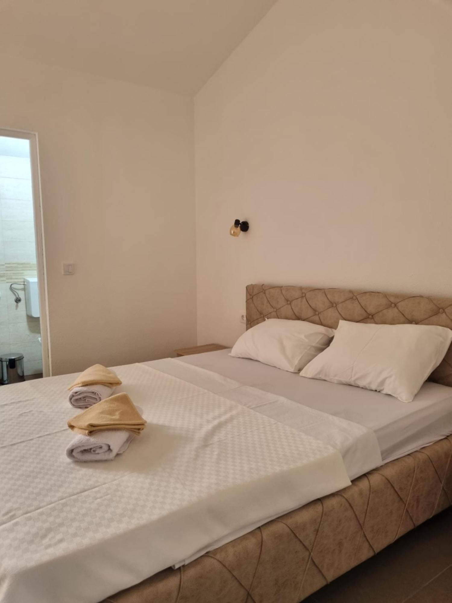 Apartmani Mihailovic Будва Екстер'єр фото