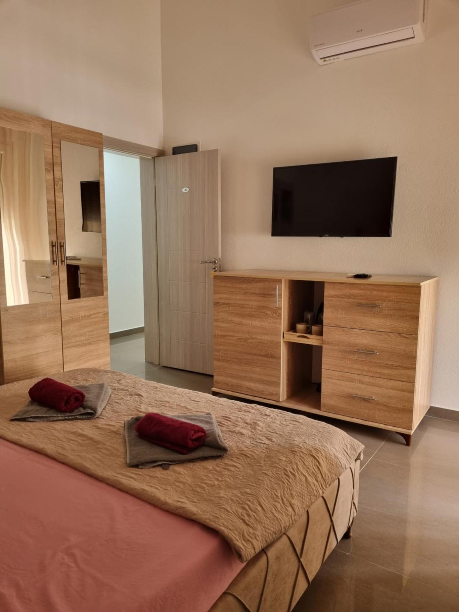 Apartmani Mihailovic Будва Екстер'єр фото