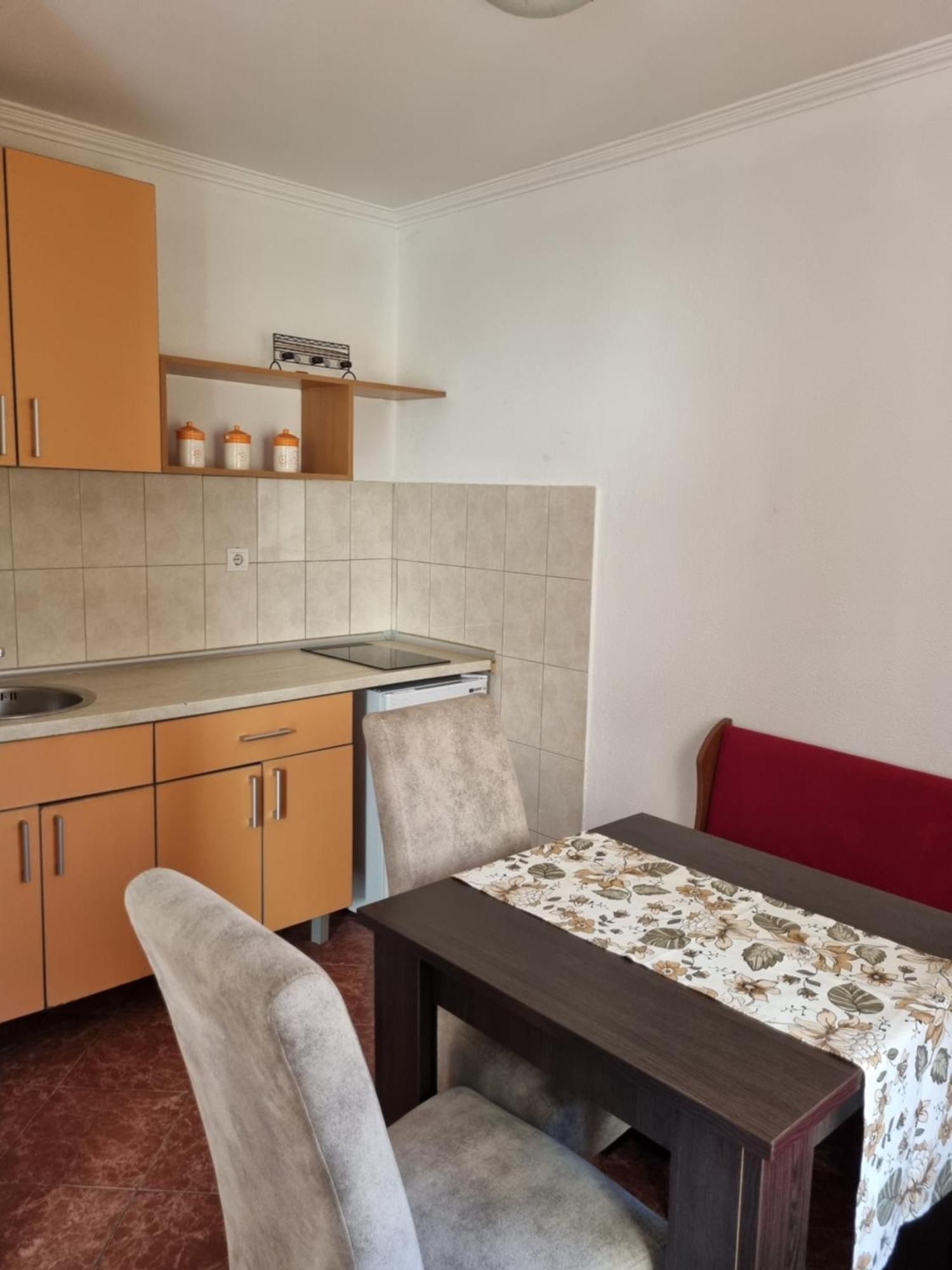 Apartmani Mihailovic Будва Екстер'єр фото