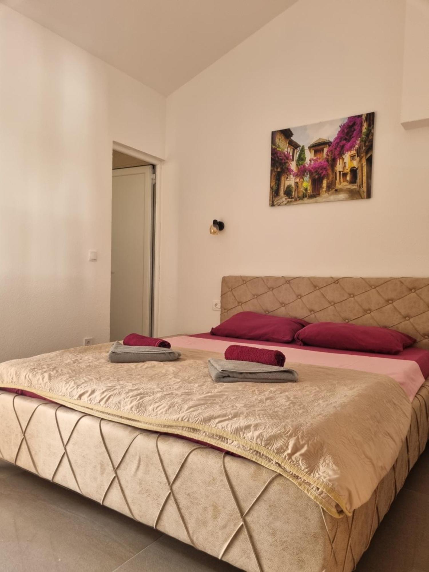 Apartmani Mihailovic Будва Екстер'єр фото