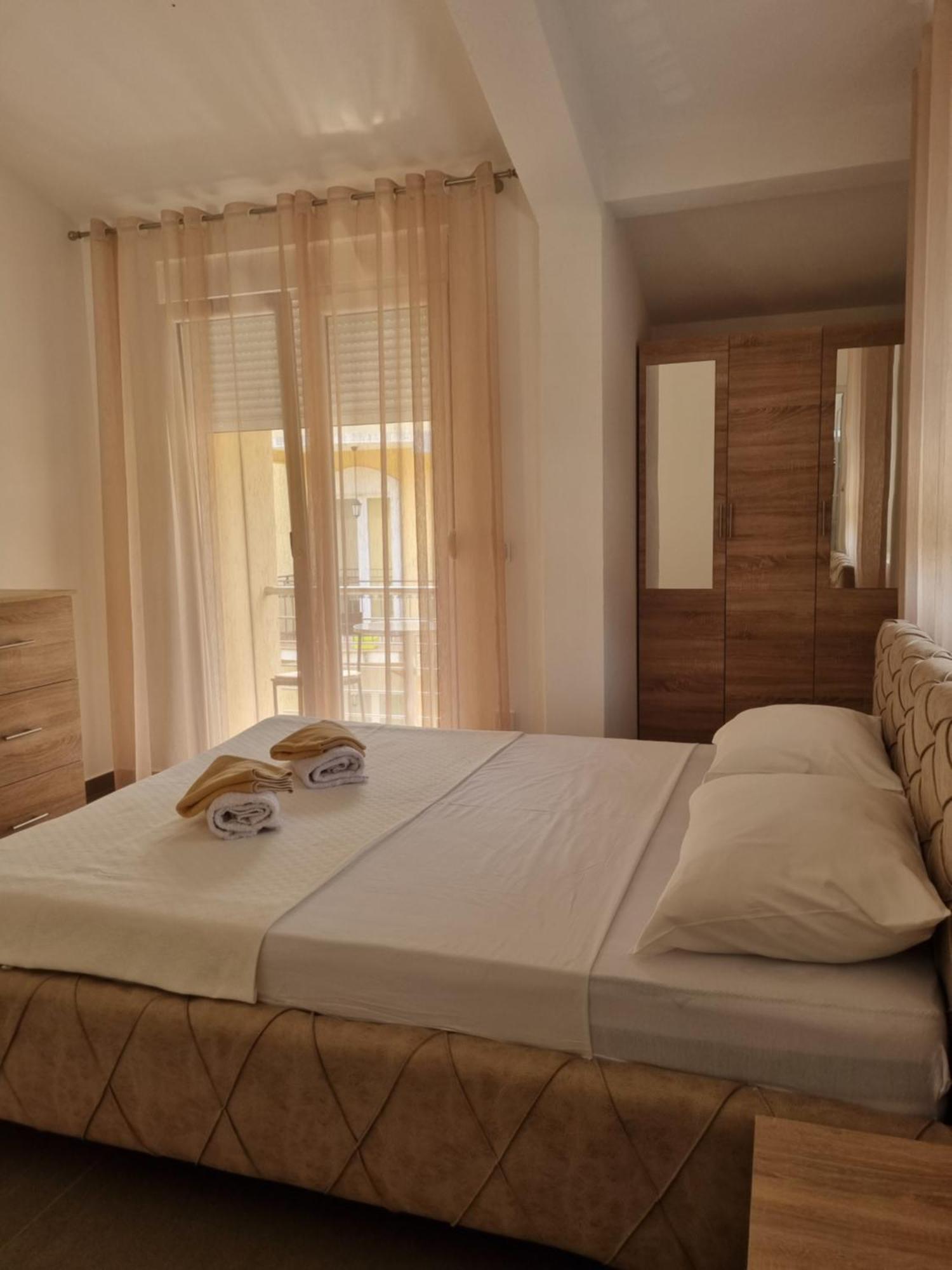 Apartmani Mihailovic Будва Екстер'єр фото