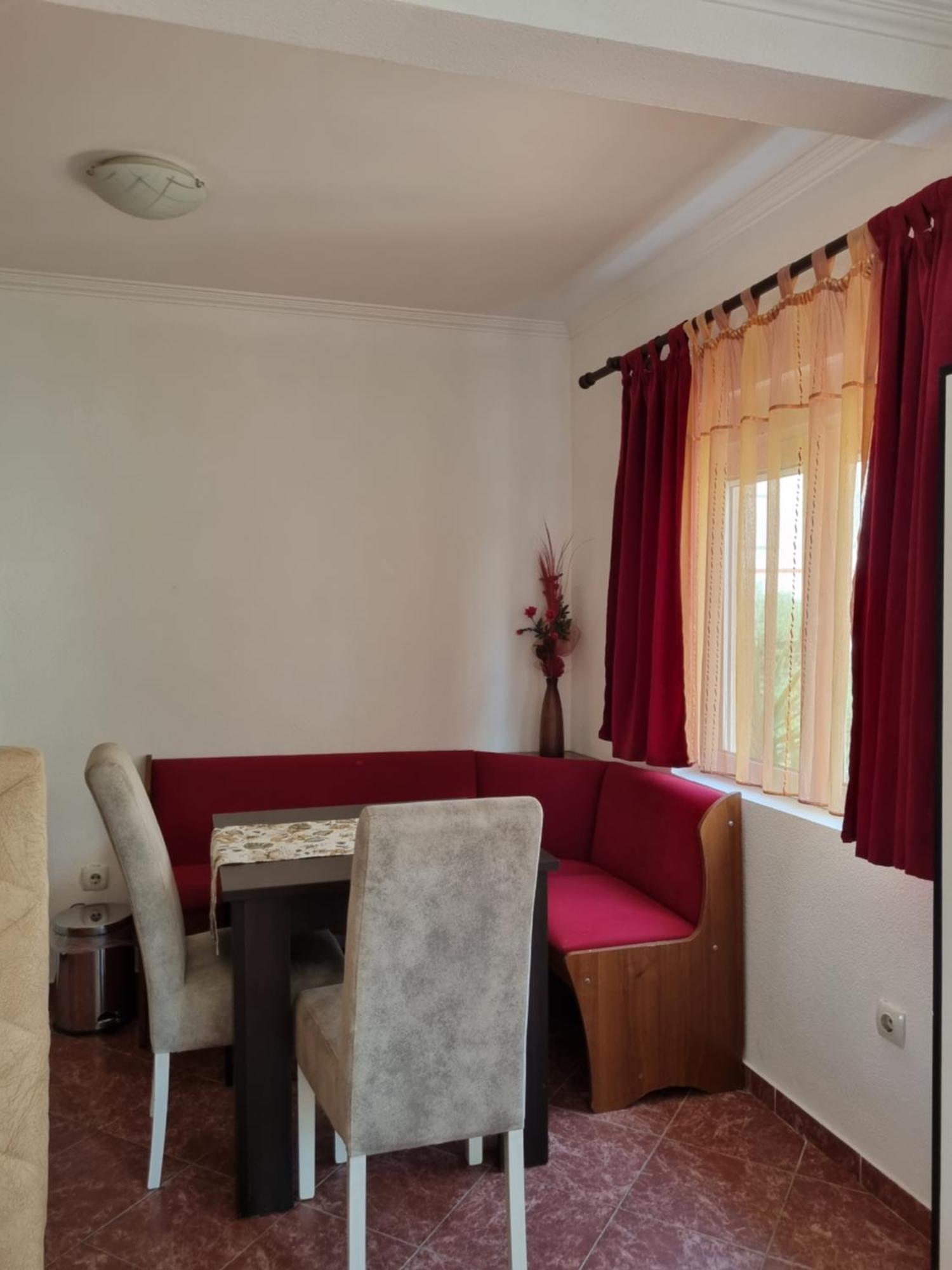 Apartmani Mihailovic Будва Екстер'єр фото